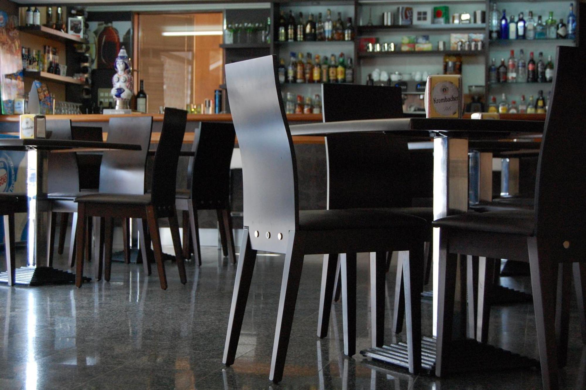 פויו Hotel Paris מראה חיצוני תמונה