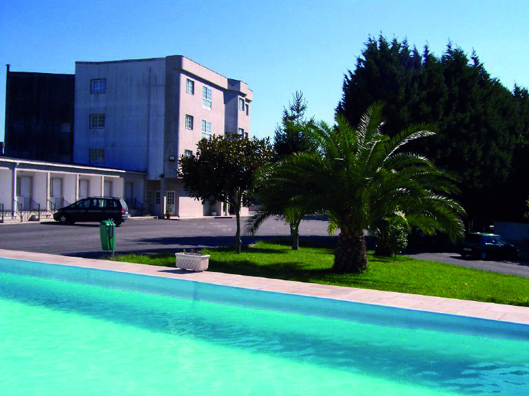 פויו Hotel Paris מראה חיצוני תמונה